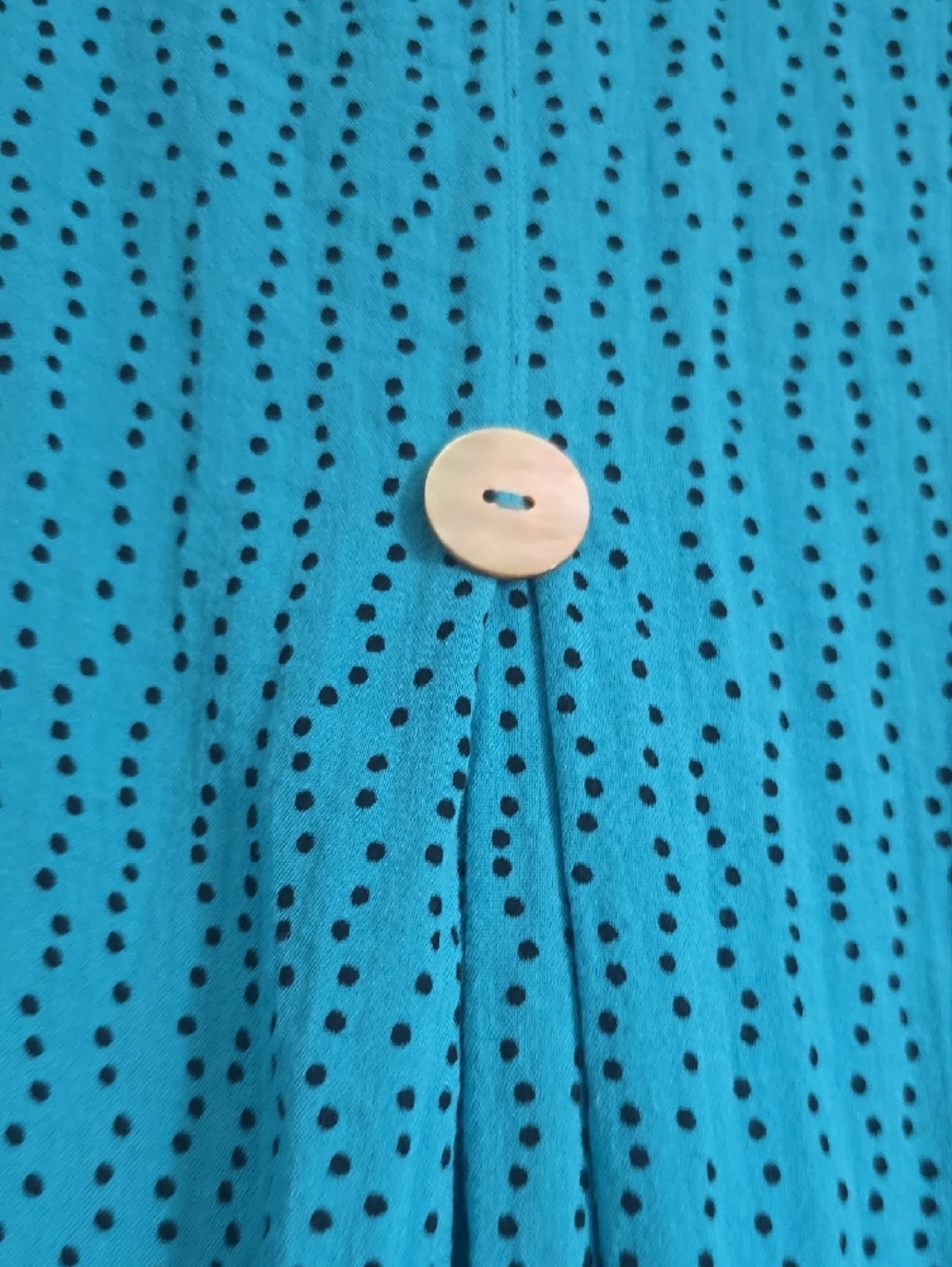 Ali Miles Turquoise Button-Front Textured Shirt - Picture 6 of 11